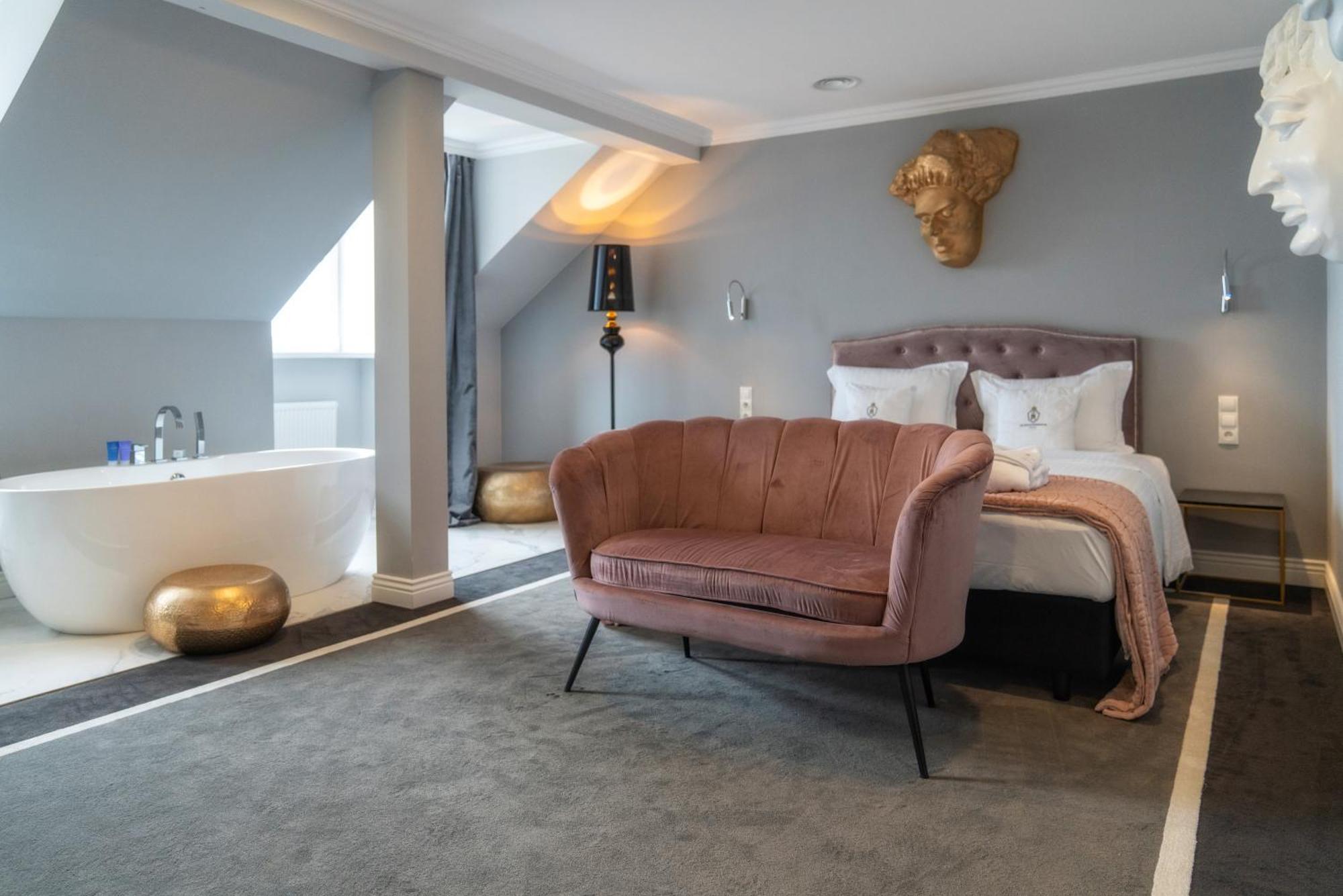 Hotel Palac Alexandrinum Krubki Екстериор снимка