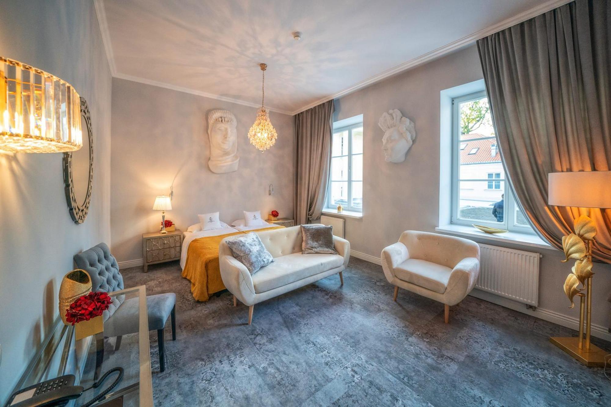 Hotel Palac Alexandrinum Krubki Екстериор снимка
