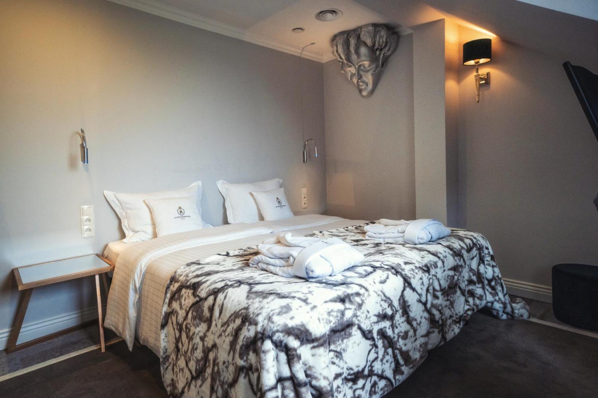 Hotel Palac Alexandrinum Krubki Екстериор снимка